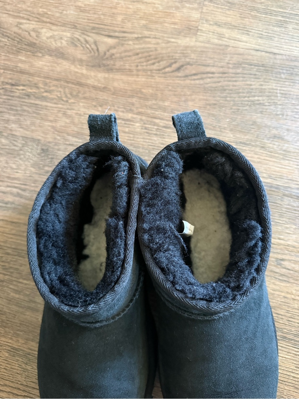 UGG Ultra Mini Ankle Booties Black - Picture 4 of 8